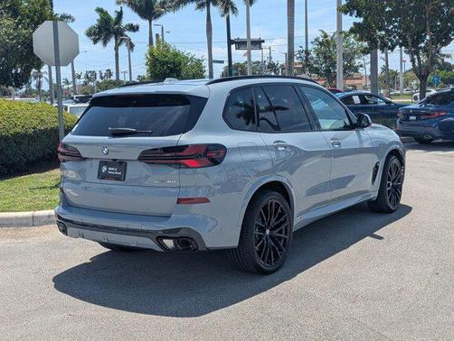 Brooklyn Grey Metallic 2026 BMW X5 sDrive40i