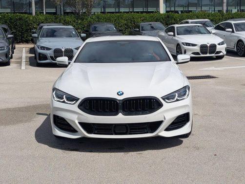 2023 BMW 840 i
