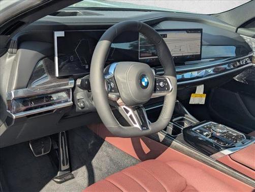 2026 BMW 740 740i