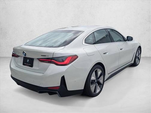 Mineral White Metallic 2026 BMW i4 Gran Coupe eDrive40