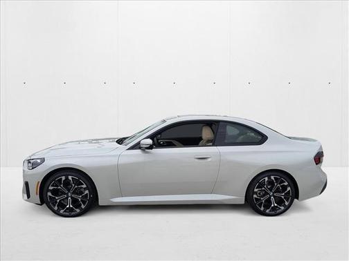 2025 BMW 230 i