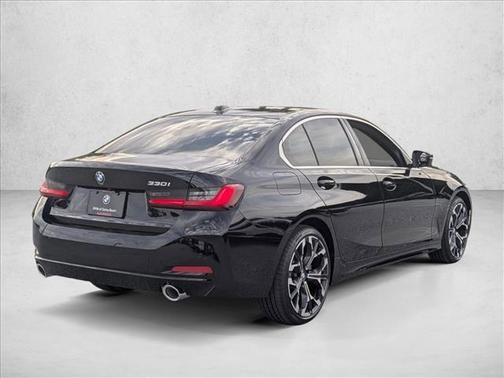 2025 BMW 330 330i Sedan