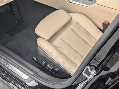 2025 BMW 330 i