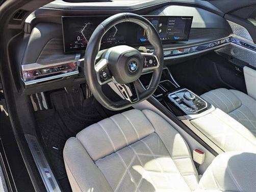 2023 BMW 760 i xDrive