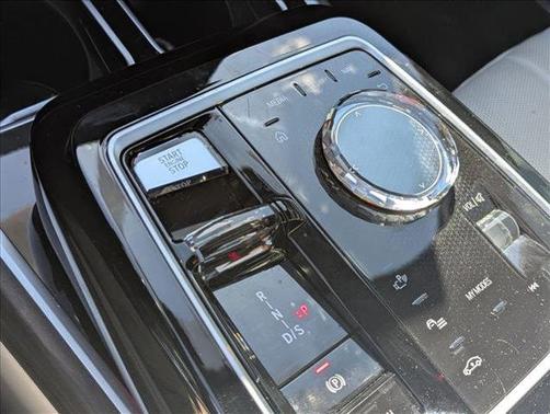 2023 BMW 760 i xDrive