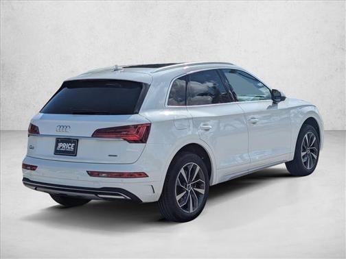 2021 Audi Q5 45 Premium Plus