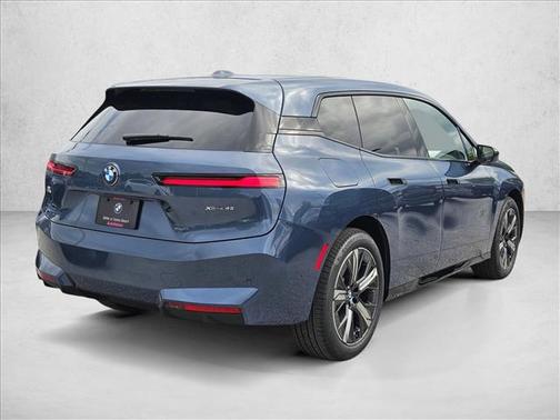 2026 BMW iX xDrive45