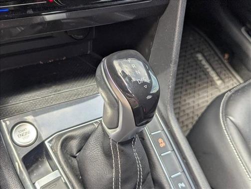 Platinum Gray Metallic 2023 Volkswagen Tiguan 2.0T SE R-Line Black