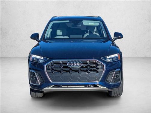 2022 Audi Q5 45 S line Premium Plus