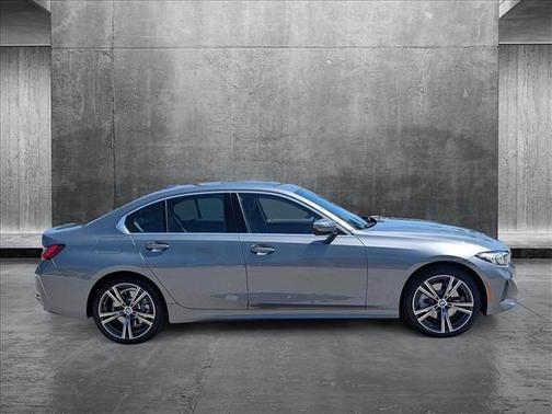2024 BMW 330 i