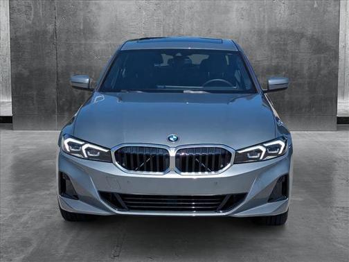 2024 BMW 330 i