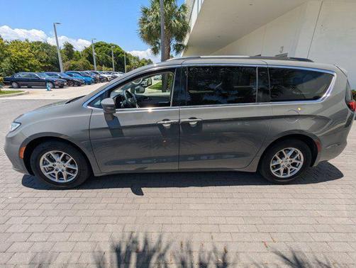 2021 Chrysler Pacifica Touring