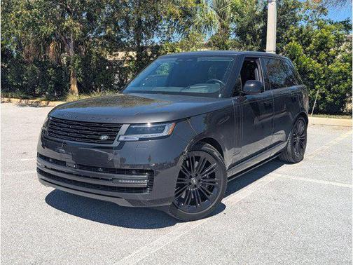 Carpathian Grey Premium Metallic 2024 Land Rover Range Rover P530 Autobiography