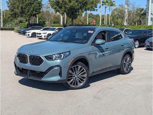 Cape York Green Metallic 2025 BMW X2 xDrive28i