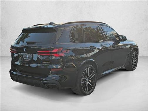 2024 BMW X5 M60i
