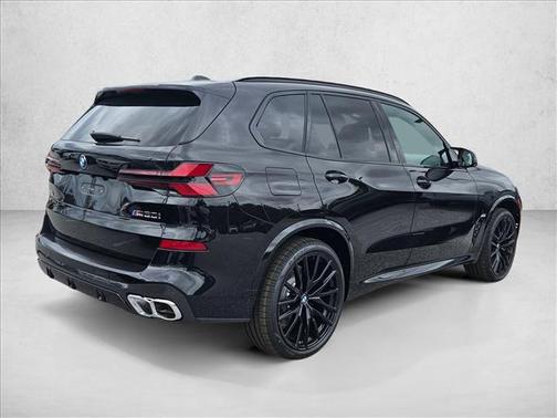 2026 BMW X5 M60i