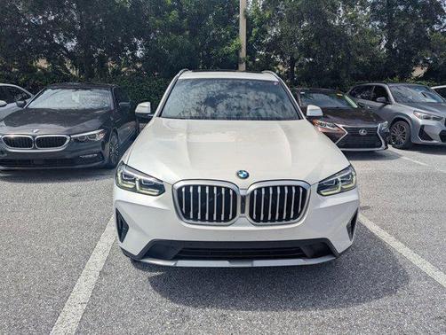 Mineral White Metallic 2024 BMW X3 sDrive30i