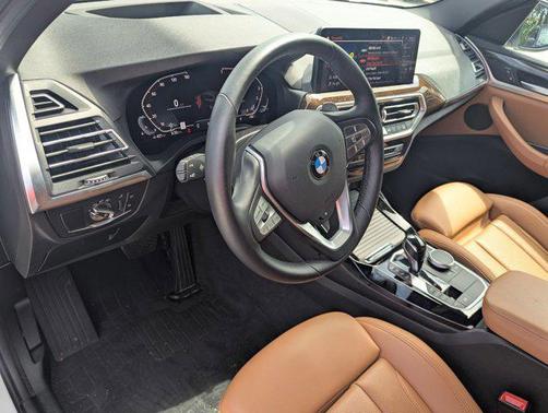Mineral White Metallic 2024 BMW X3 sDrive30i