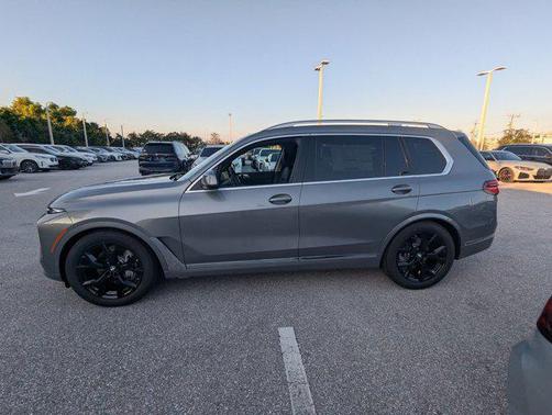 2026 BMW X7 xDrive40i