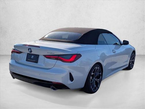 Mineral White Metallic 2027 BMW 430 i