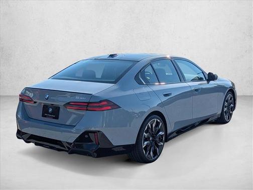 Brooklyn Grey Metallic 2026 BMW 530 530i