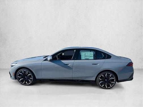 Brooklyn Grey Metallic 2026 BMW 530 530i