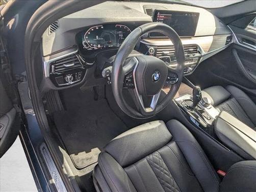 Arctic Race Blue Metallic 2023 BMW 530 i