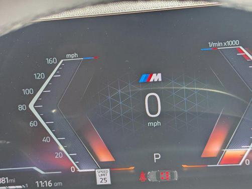 Alpine White 2025 BMW 330 330i