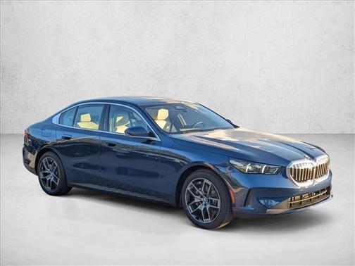 Phytonic Blue Metallic 2027 BMW 530 i