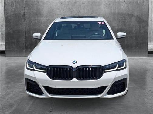 2022 BMW 530 i