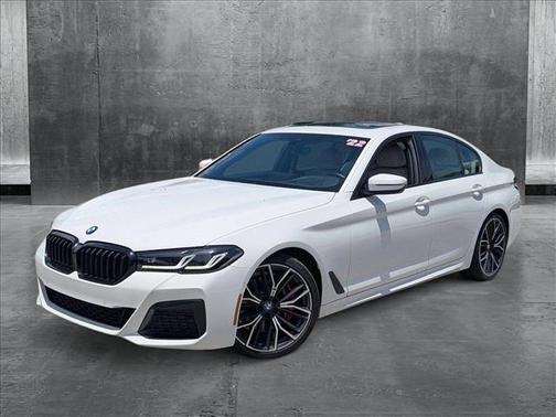 2022 BMW 530 i
