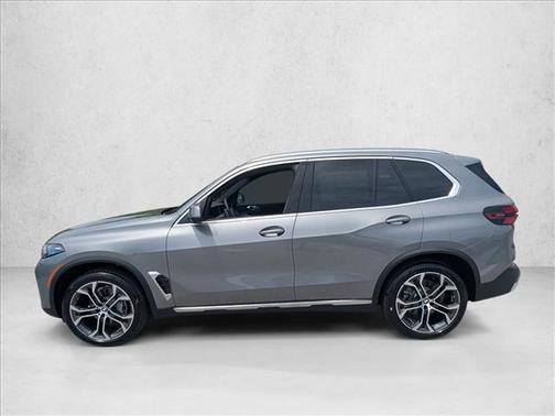 Skyscraper Grey Metallic 2026 BMW X5 sDrive40i