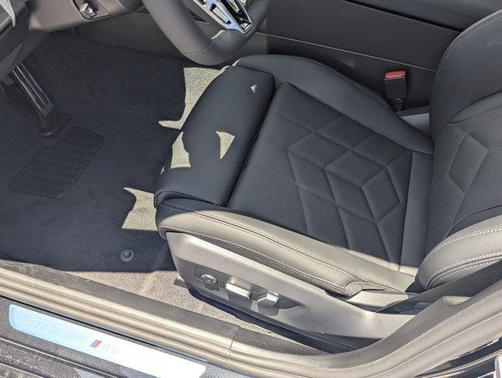Black Sapphire Metallic 2027 BMW 530 i xDrive