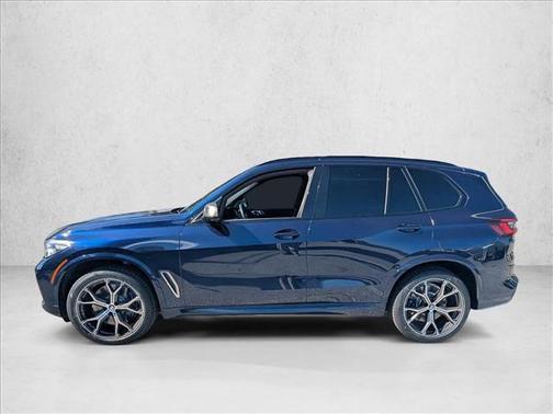 2022 BMW X5 M50i