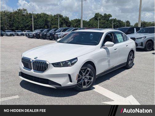 Alpine White 2027 BMW 530 i