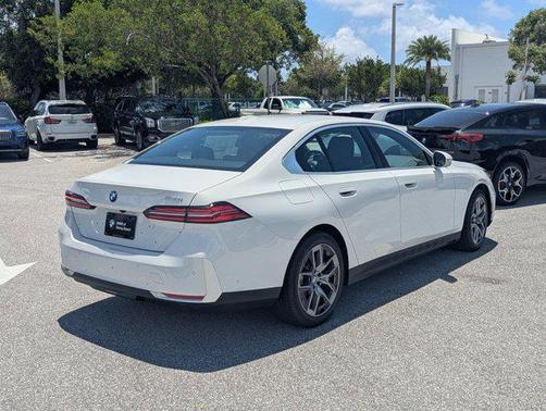 Alpine White 2027 BMW 530 i