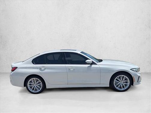Alpine White 2023 BMW 330 330i