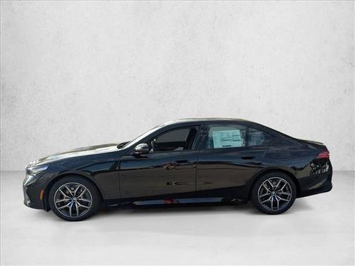 Black Sapphire Metallic 2026 BMW i5 eDrive40