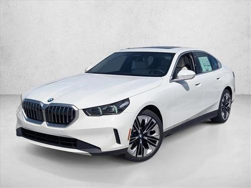 Alpine White 2026 BMW 530 530i