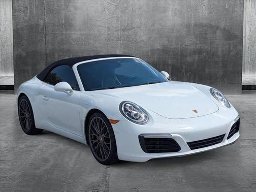 2018 Porsche 911 Carrera