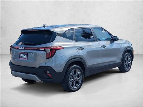 2024 Kia Seltos LX