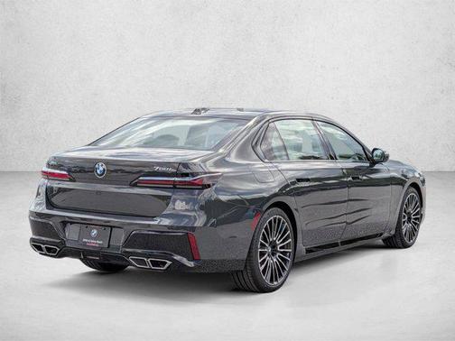 Dravit Grey Metallic 2026 BMW 760 760i xDrive