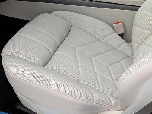 2026 BMW 760 760i xDrive