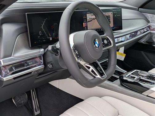 2026 BMW 760 760i xDrive