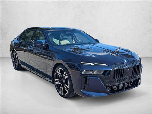 2023 BMW 760 i xDrive