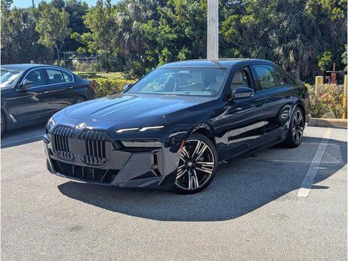 2023 BMW 760 i xDrive