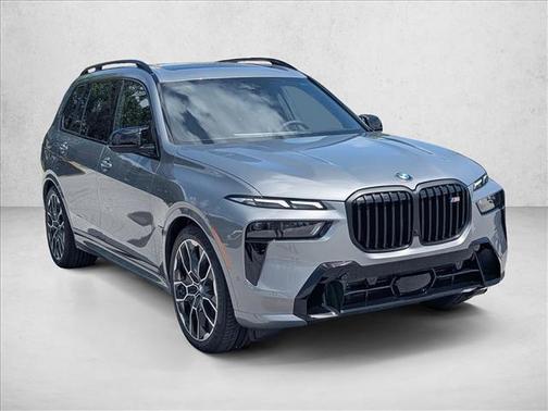 Skyscraper Grey Metallic 2026 BMW X7 M60i