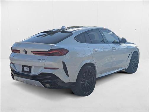 2023 BMW X6 xDrive40i