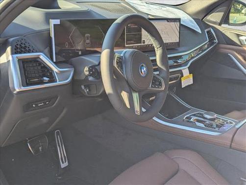 Mineral White Metallic 2026 BMW X5 PHEV xDrive50e