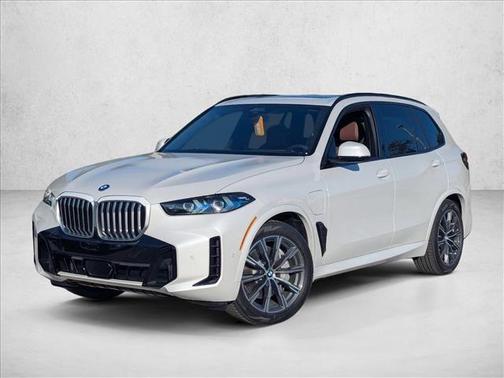 Mineral White Metallic 2026 BMW X5 PHEV xDrive50e